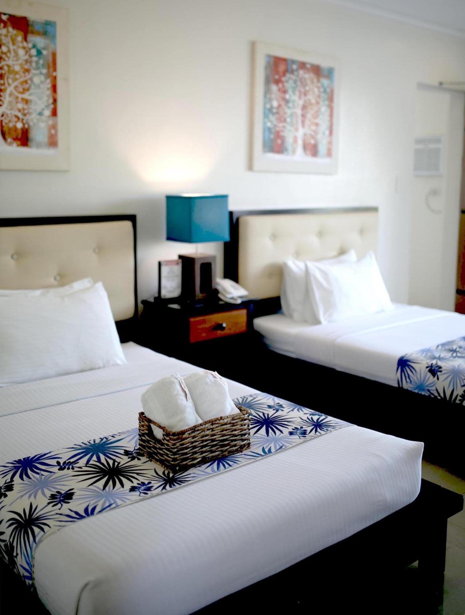 Puerto Del Sol Beach Resort And Hotel Club Bolinao Pangasinan Екстер'єр фото