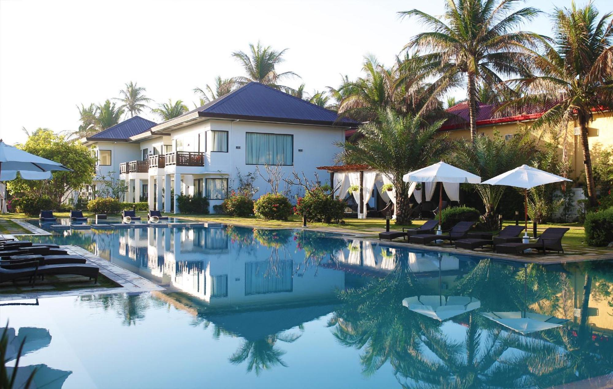Puerto Del Sol Beach Resort And Hotel Club Bolinao Pangasinan Екстер'єр фото
