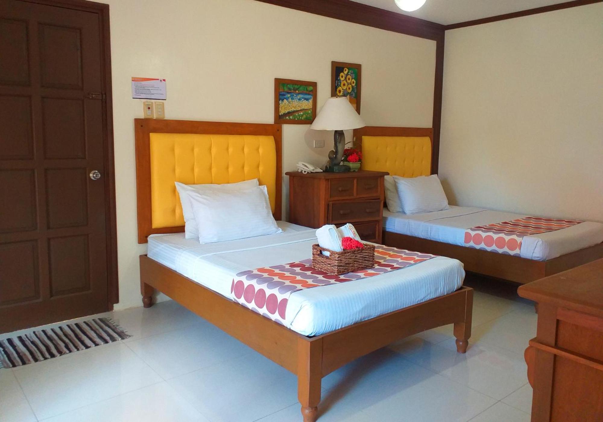 Puerto Del Sol Beach Resort And Hotel Club Bolinao Pangasinan Екстер'єр фото