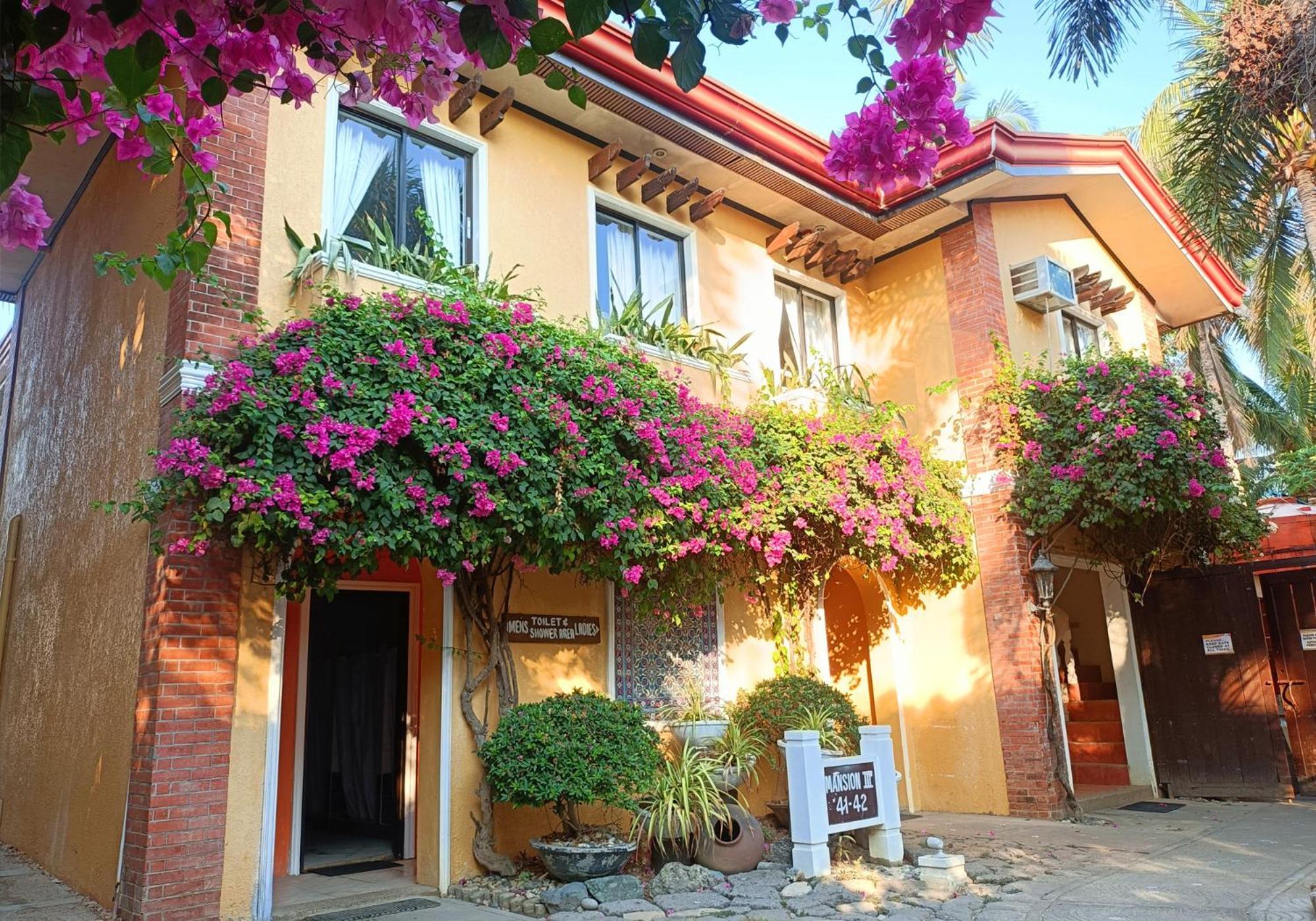 Puerto Del Sol Beach Resort And Hotel Club Bolinao Pangasinan Екстер'єр фото