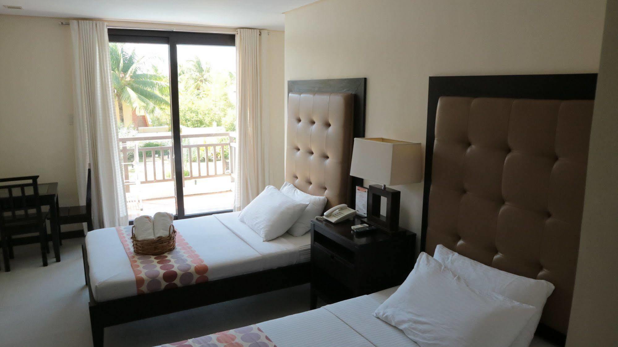 Puerto Del Sol Beach Resort And Hotel Club Bolinao Pangasinan Екстер'єр фото